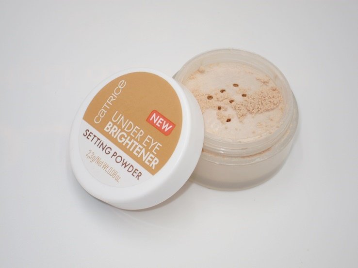 Catrice Underneath Eye Brightener Setting Powder Evaluate & Swatches