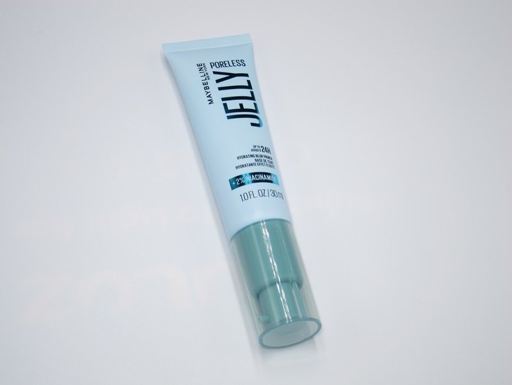 Maybelline Poreless Jelly Hydrating Blur Face Primer Overview & Swatches Maybelline Poreless Jelly Hydrating Blur Face Primer Overview & Swatches