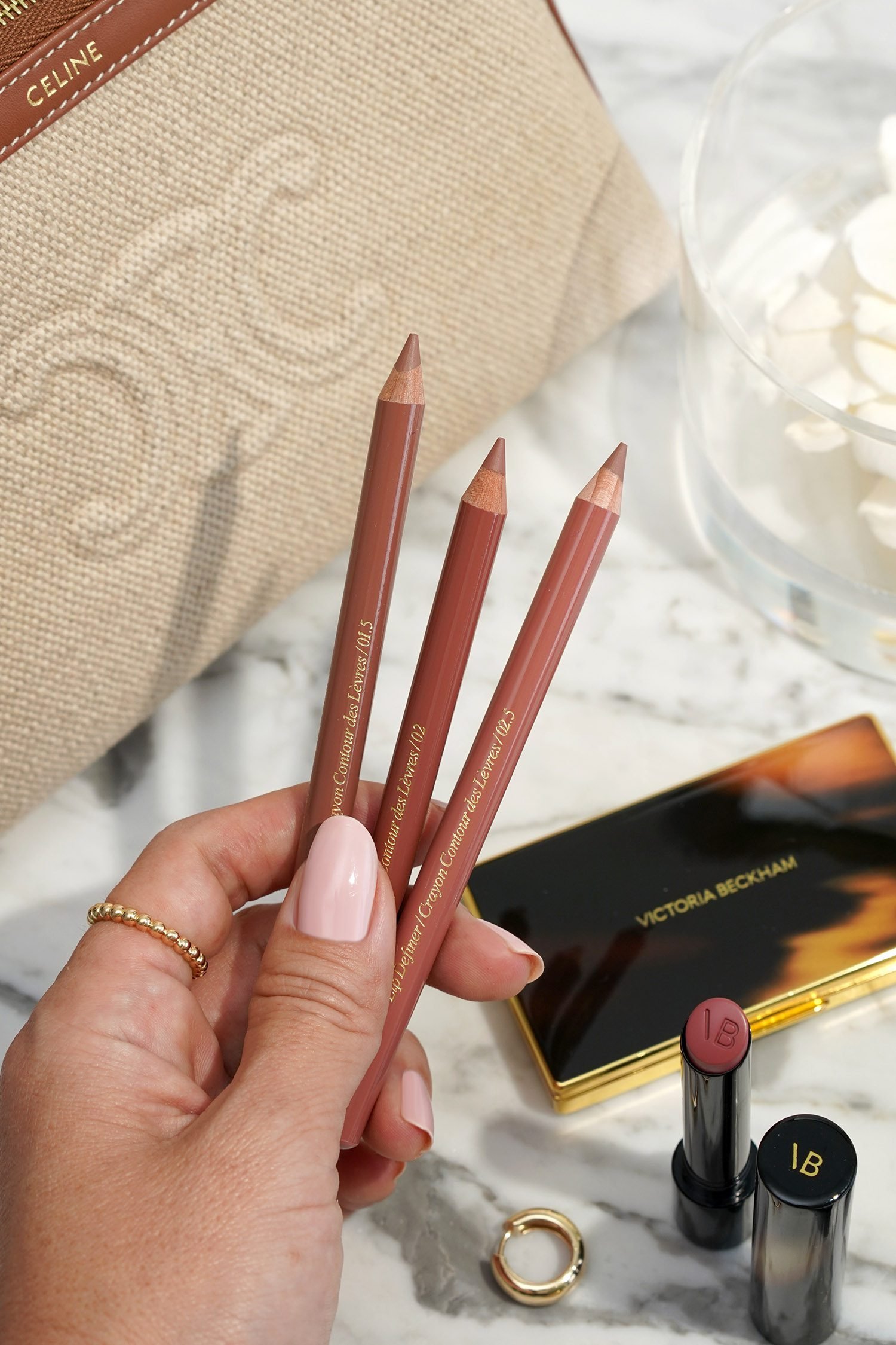 New Victoria Beckham Magnificence Lip Definer Trio + Eye Wardrobe New Victoria Beckham Magnificence Lip Definer Trio + Eye Wardrobe